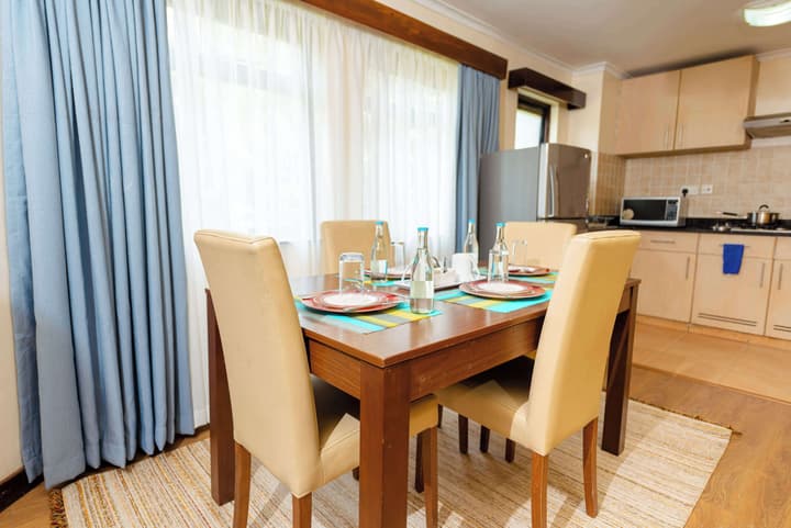 Heri Heights Hotel Apartments, SureStay Collection by BW