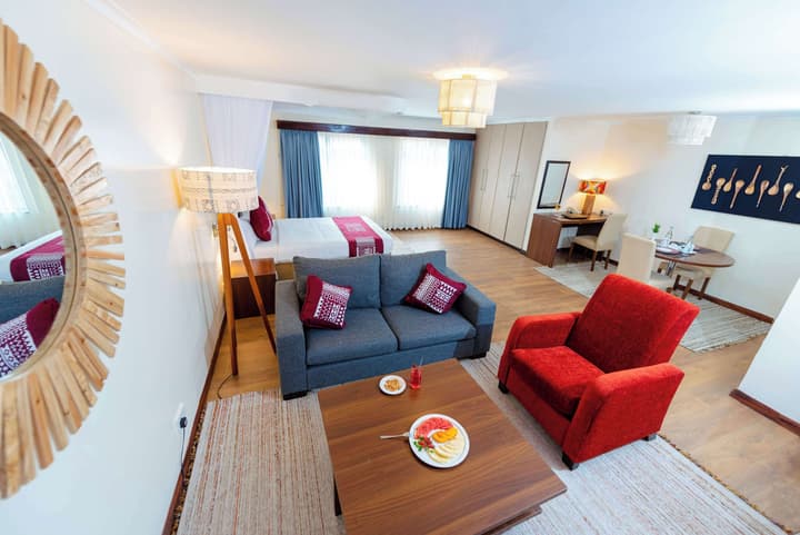 Heri Heights Hotel Apartments, SureStay Collection by BW
