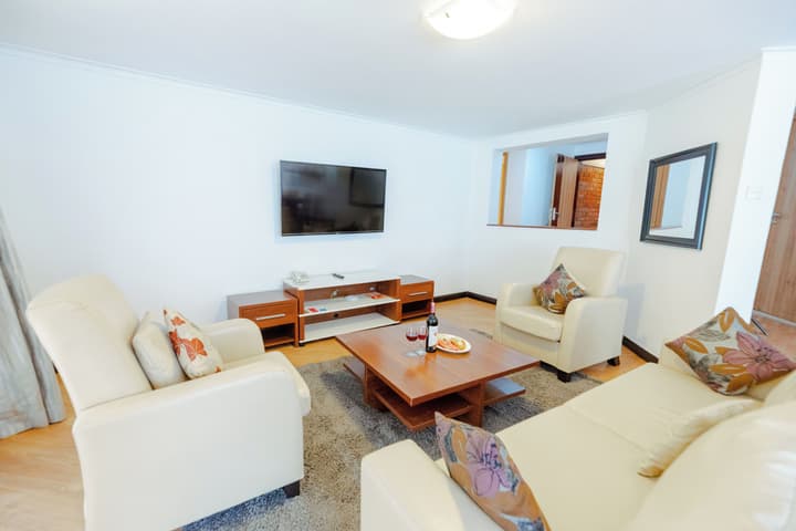 Heri Heights Hotel Apartments, SureStay Collection by BW
