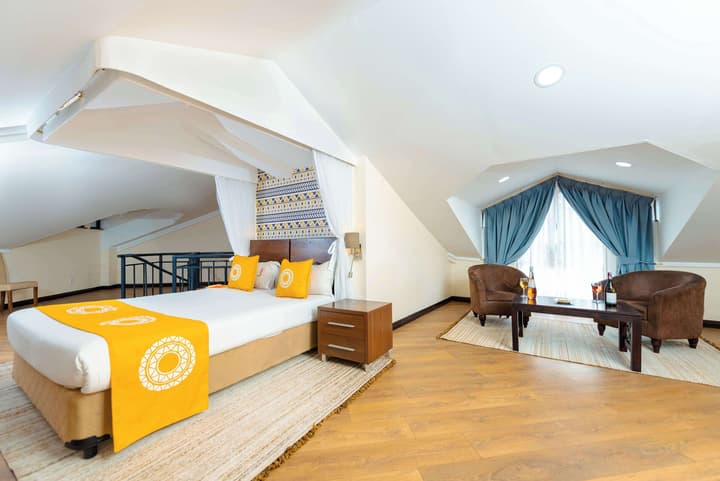 Heri Heights Hotel Apartments, SureStay Collection by BW
