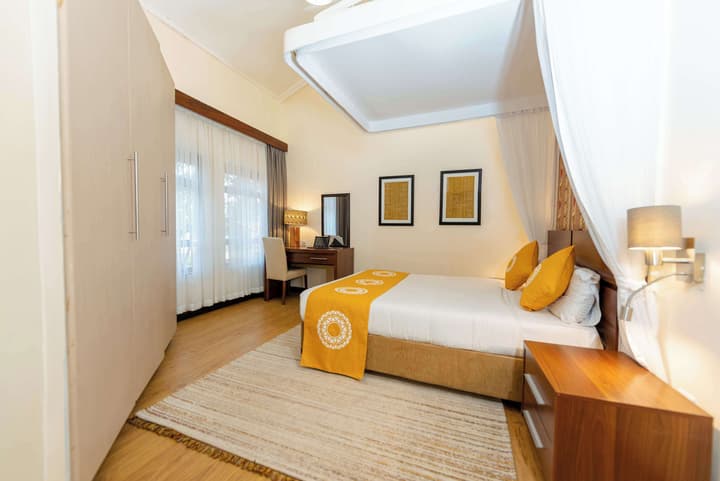 Heri Heights Hotel Apartments, SureStay Collection by BW