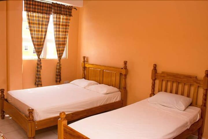 La Flamboyant Hotel