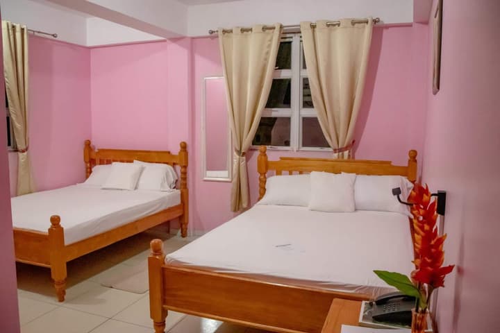 La Flamboyant Hotel