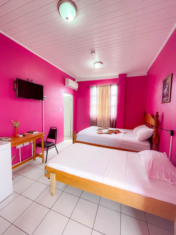La Flamboyant Hotel
