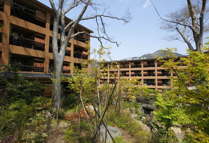 HAKONE Setsugetsuka
