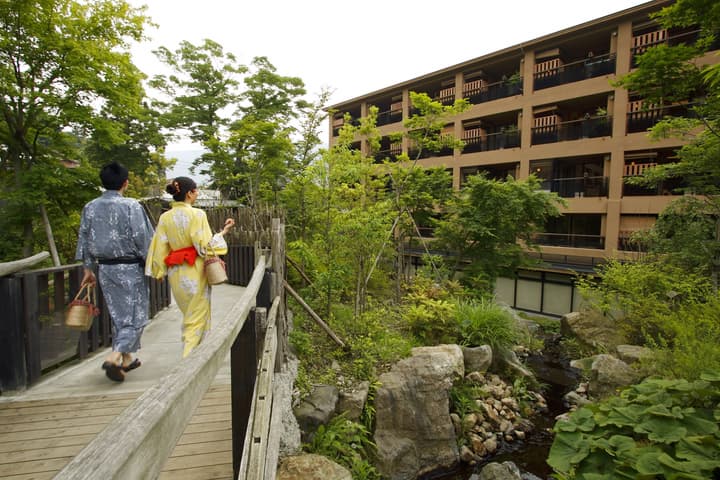 HAKONE Setsugetsuka