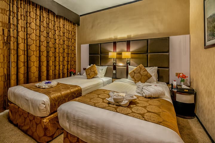 THE PARK HOTEL Formerly Al Jawhara Gardens