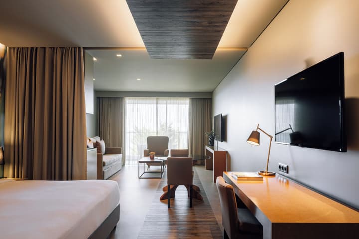 Saccharum Resort