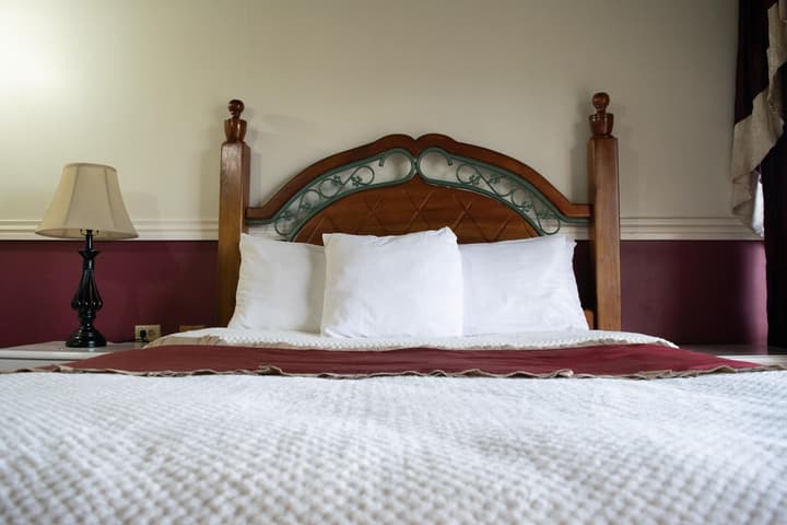 Mandeview Hotel