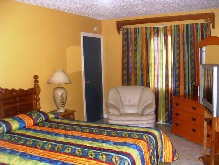 Mandeview Hotel