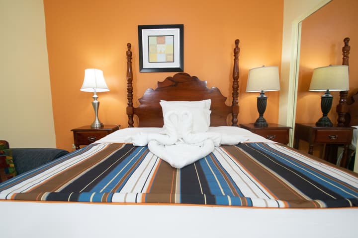 Mandeview Hotel