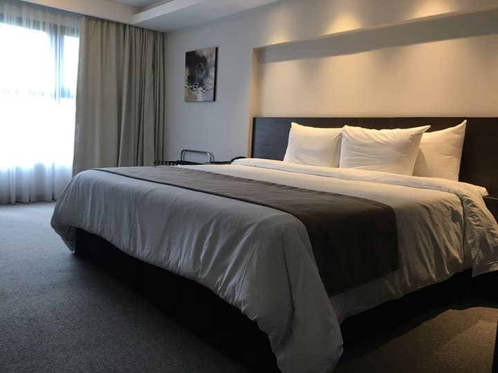 Crystal Tower Hotel
