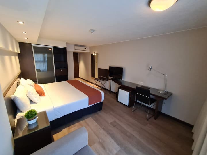 Crystal Tower Hotel