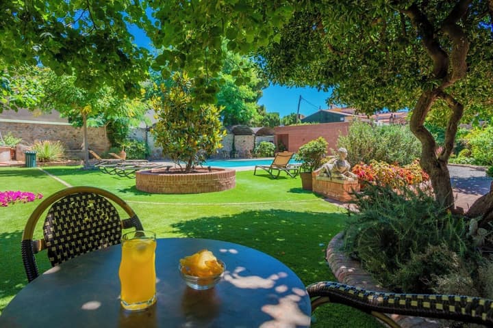 Hotel Suites Sant Jordi