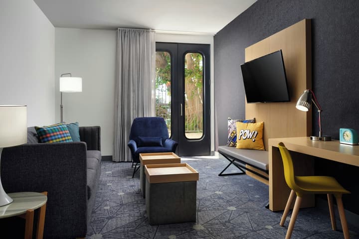 Aloft by Marriott El Segundo - Los Angeles Airport