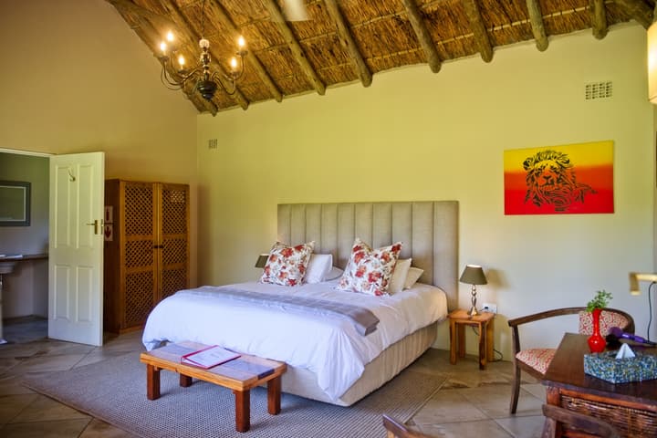 Chrislin African Lodge