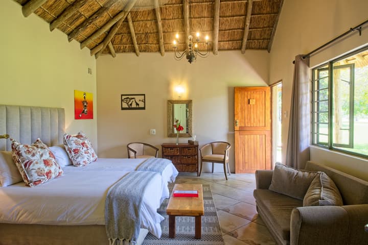 Chrislin African Lodge