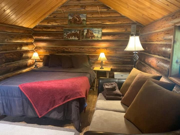 Meandering Moose Lodging