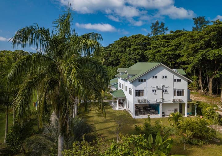 La Modestie Villa