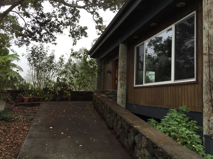 Volcano Acres Ranch B&B