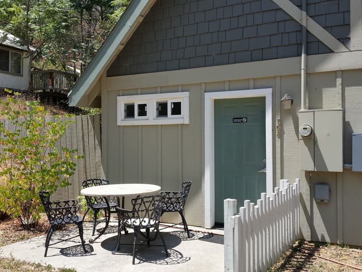 Indian Flat RV Park - Tent Cabins & Cottages