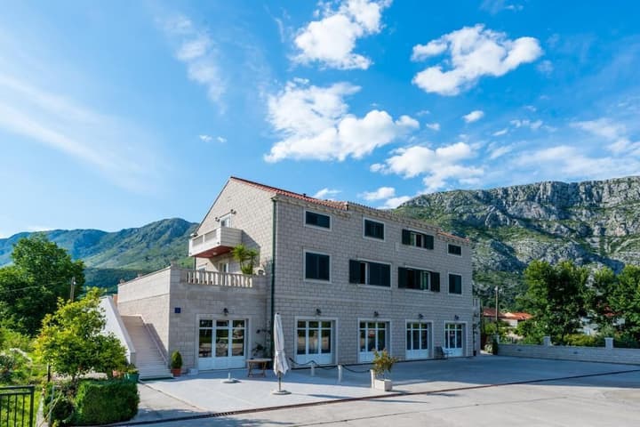 Apartments Azzurro