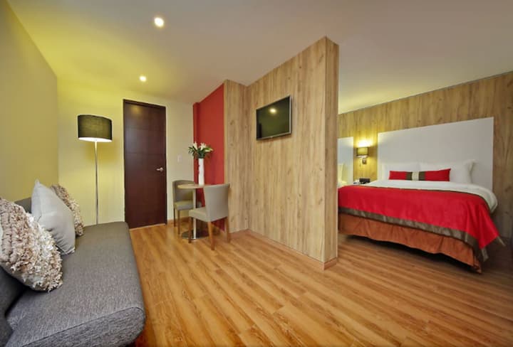 Ramada Panama Centro Via Argentina