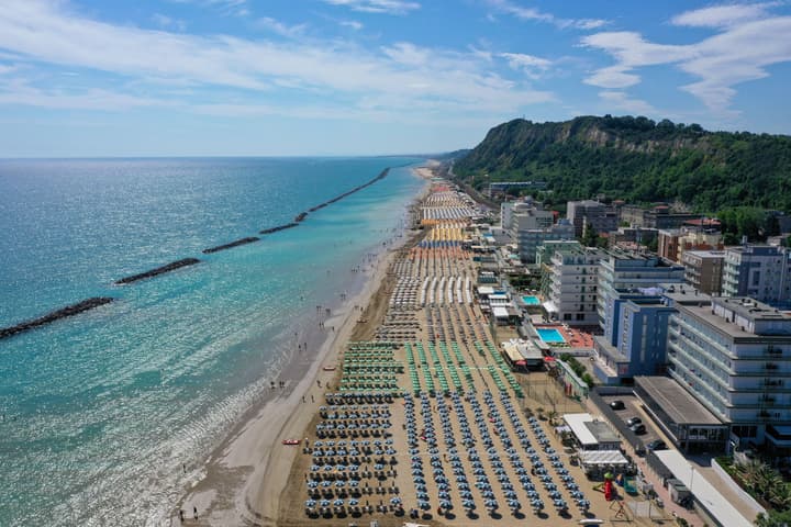 Amadei Hotel Figaro & Apartments