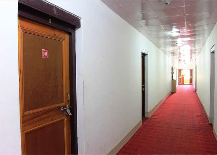 TIH Hotel Mahay Palace