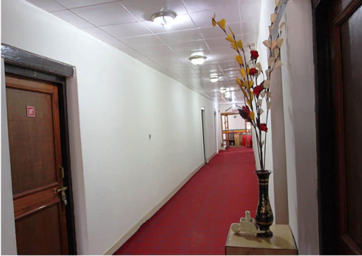 TIH Hotel Mahay Palace