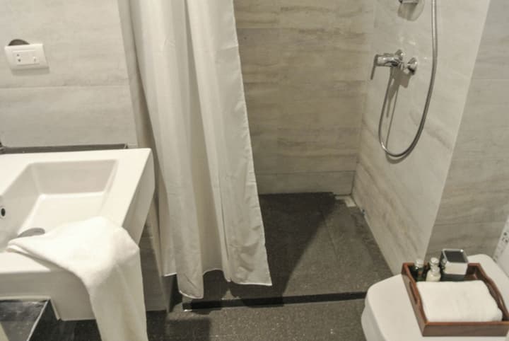 Little Nyonya Hotel