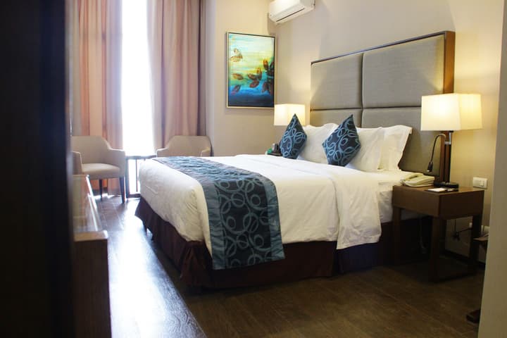 Golden Phoenix Hotel Manila