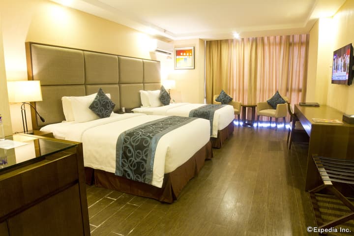 Golden Phoenix Hotel Manila