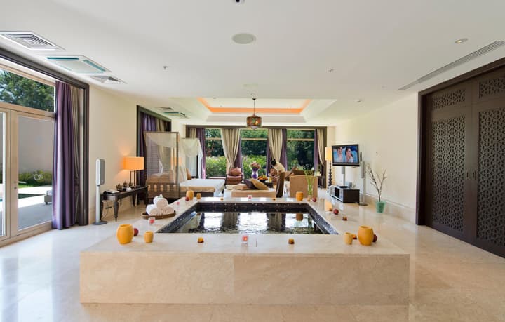 Xanadu Resort Hotel - High Class