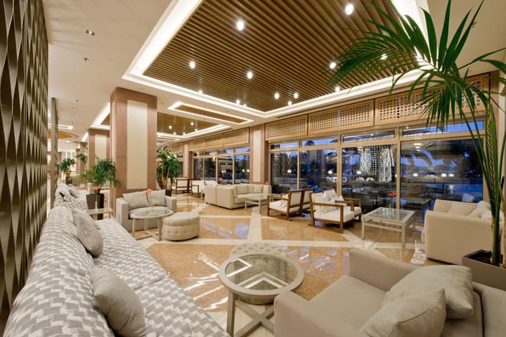 Xanadu Resort Hotel - High Class