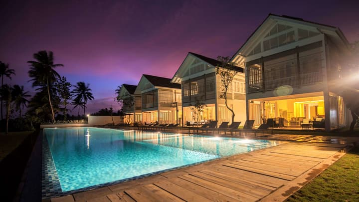 Sri Sharavi Beach Villas & Spa