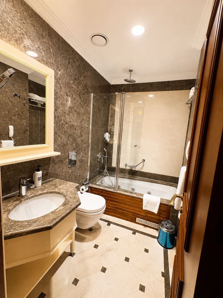 GLK PREMIER Sea Mansion Suites & Spa - Special Class