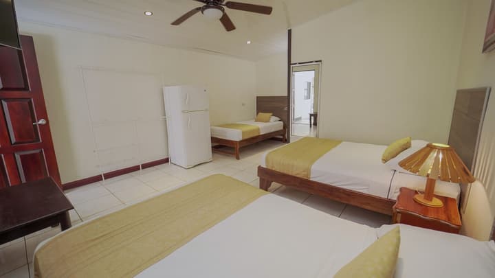 Hotel Flor Blanca