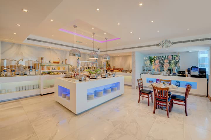 Hawthorn Suites by Wyndham Abu Dhabi City Centre