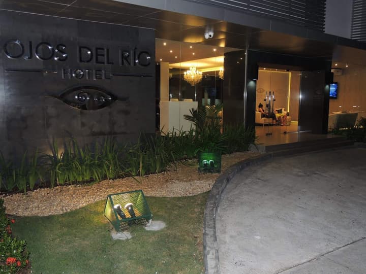 Hotel Ojos del Rio