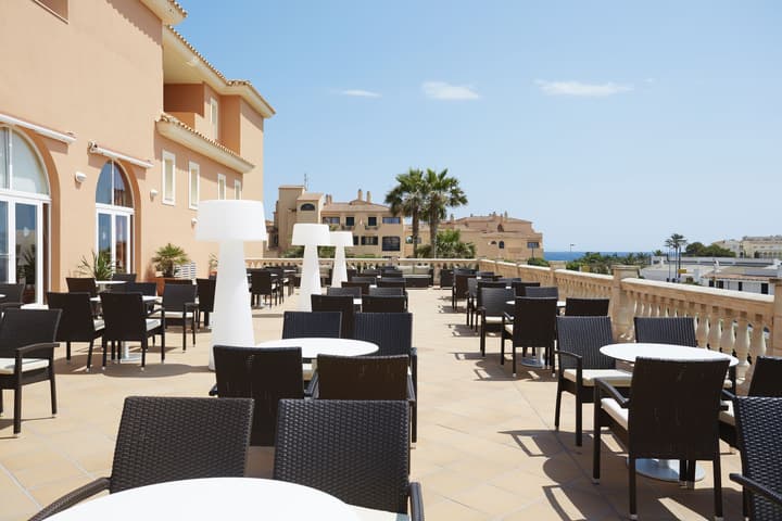 Grupotel Macarella Suites & Spa