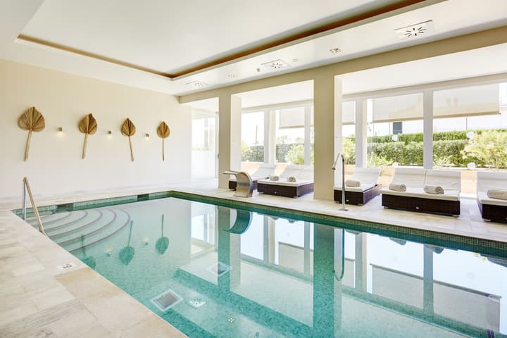 Grupotel Macarella Suites & Spa
