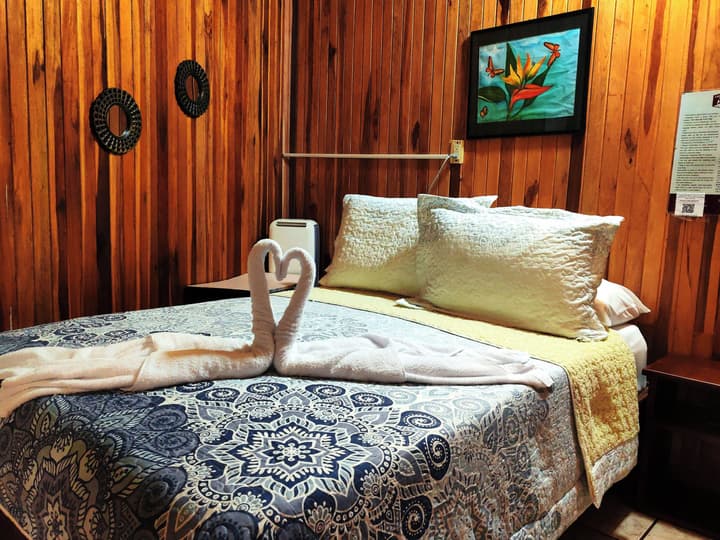 Cabinas El Pueblo - Hostel