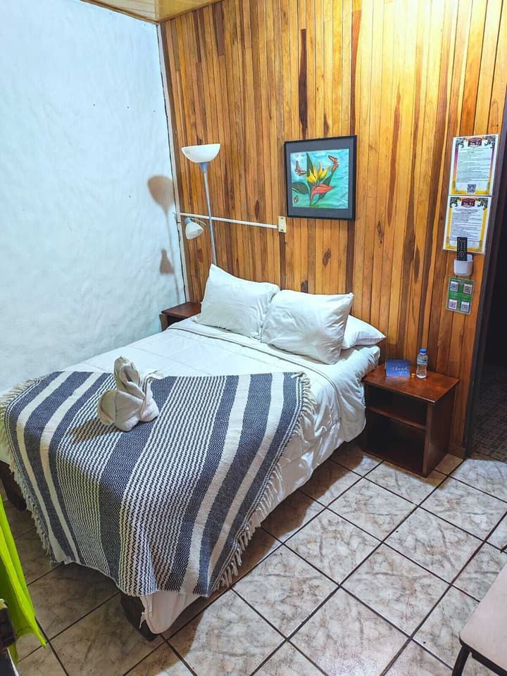 Cabinas El Pueblo - Hostel