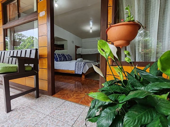 Cabinas El Pueblo - Hostel