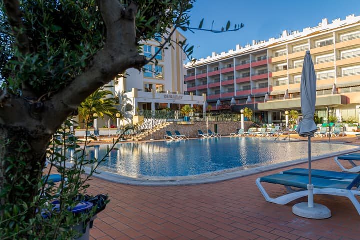 Ourabay Hotel Apartamento