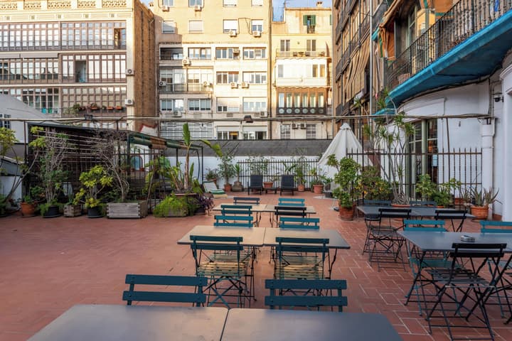The Central House Barcelona Gracia - Hostel