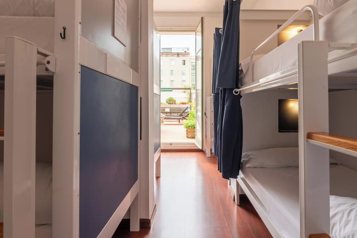 The Central House Barcelona Gracia - Hostel