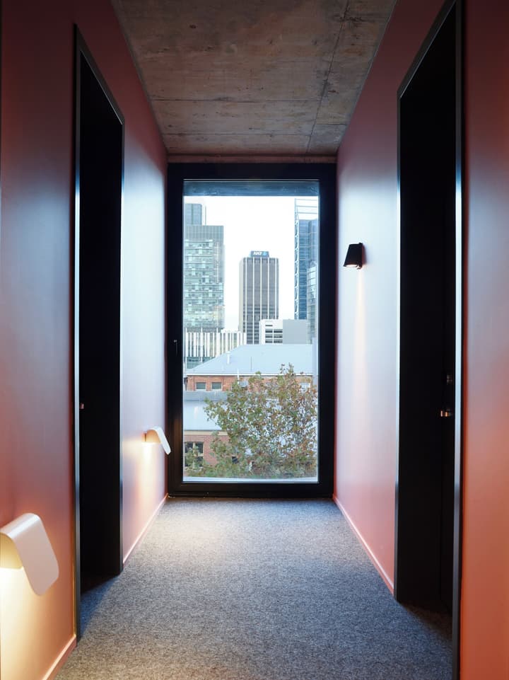 Alex Hotel