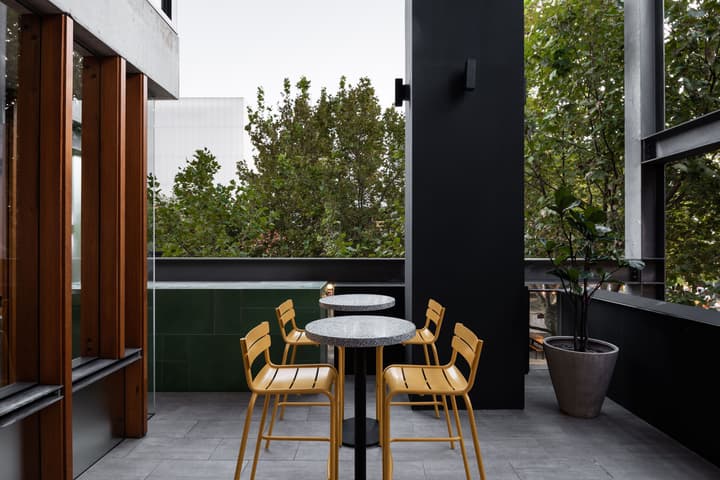 Alex Hotel